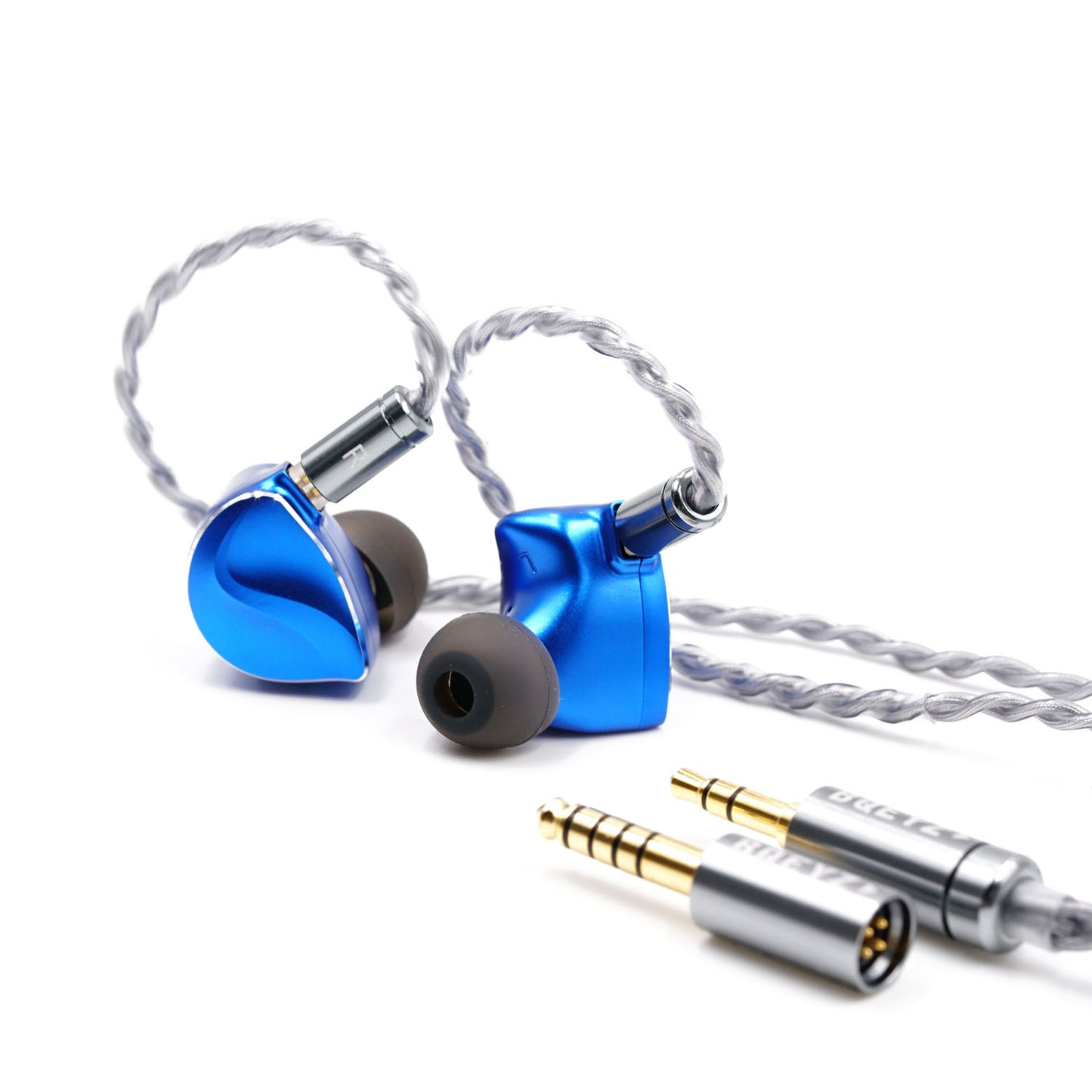 BQEYZ Winter Ultra Product Front with 2plugs