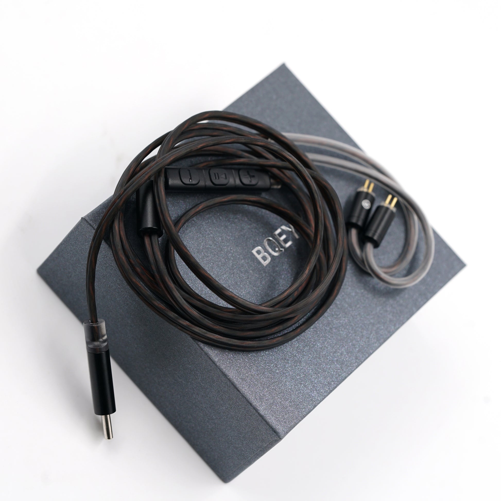 BQEYZ Gray Braided HiFi IEM Earphone Cable - Organized Storage Design