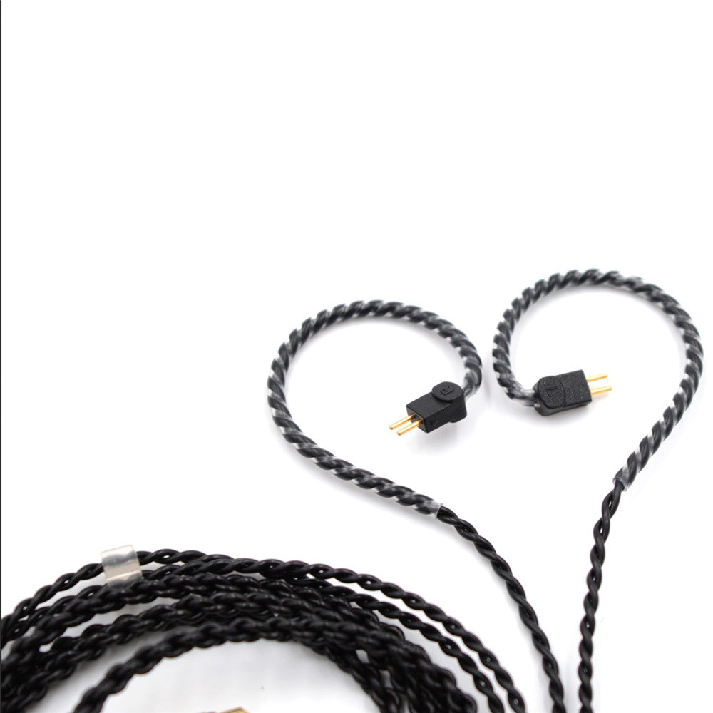 BQEYZ Black Braided HiFi IEM Earphone Cable - Heart-Shaped Arrangement for Display