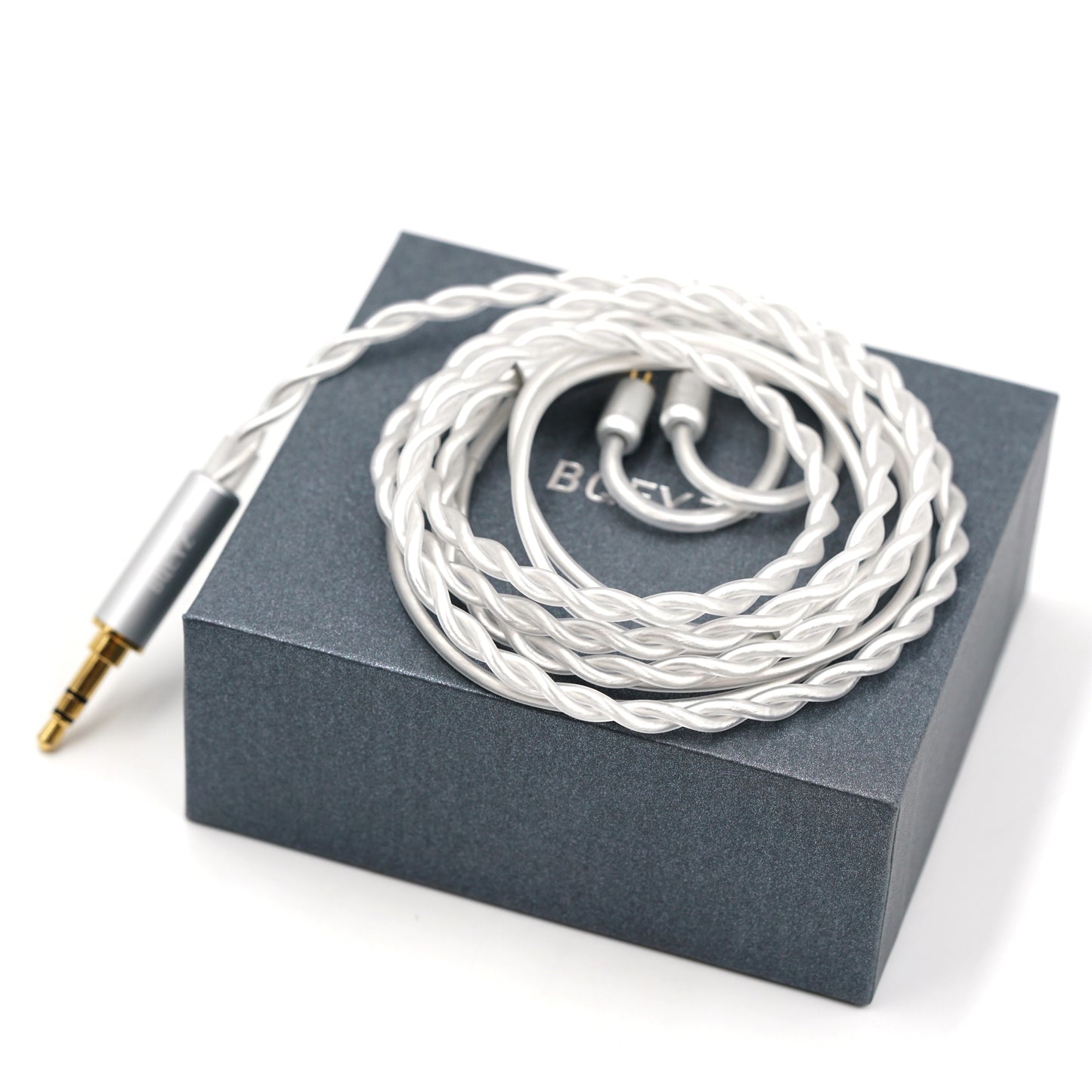 BQEYZ White Braided HiFi IEM Earphone Cable - Packaged in Gray Box with Plug Detail