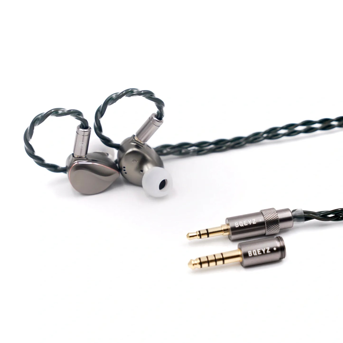 BQEYZ Winter2 IEM HiFi Earphone Brown Color Cable Plug Detail