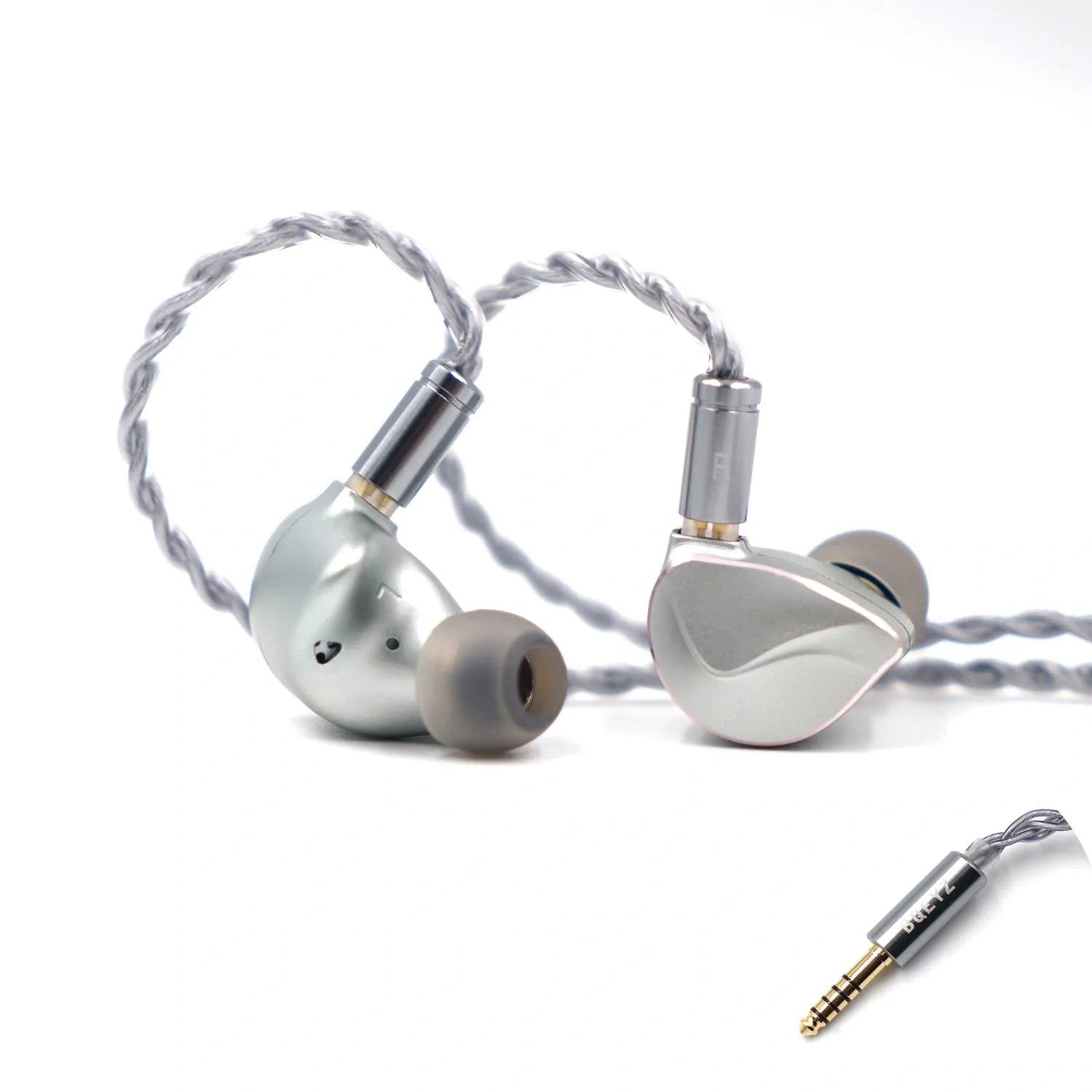 BQEYZ Winter hifi IEM earphone (Silver) with 4.4mm Pentaconn balanced cable.
