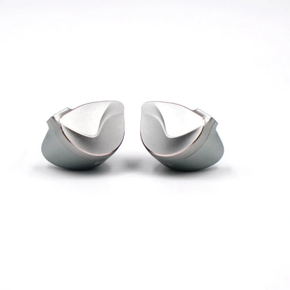 Angled view of the ergonomic silver aluminum shells for the BQEYZ hifi IEM earphone.